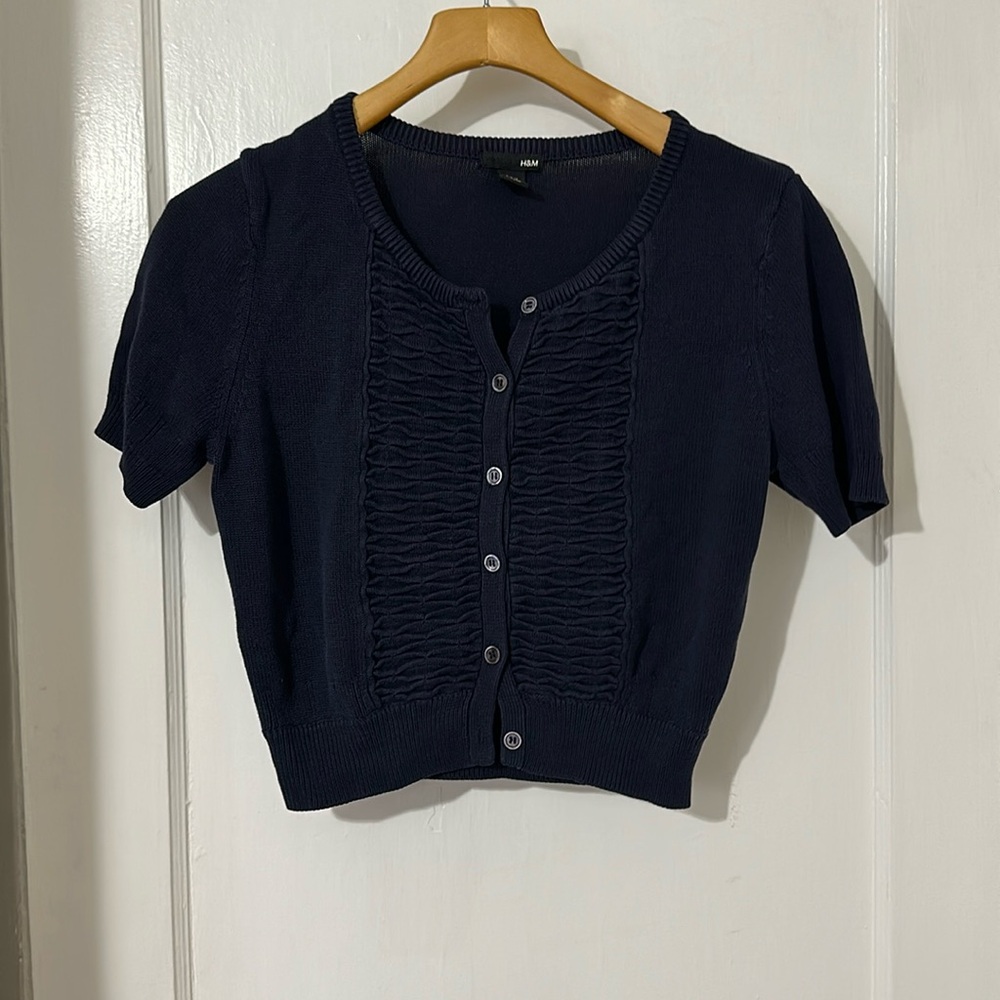 H&M short sleeve cardigan, sz Medium, navy, good condition!